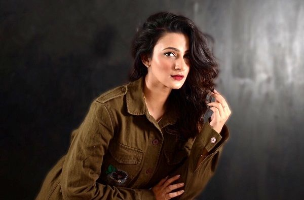Ullu web series actress name