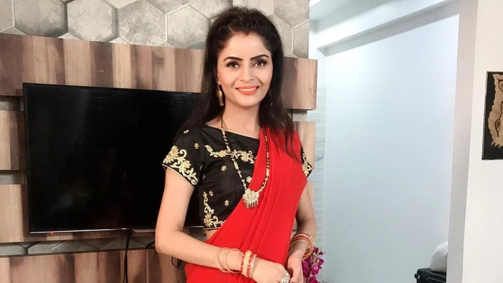 Ullu web series actress name