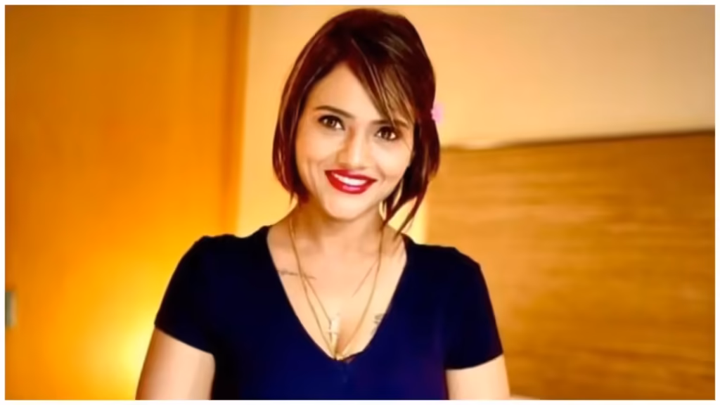 Ullu web series actress name